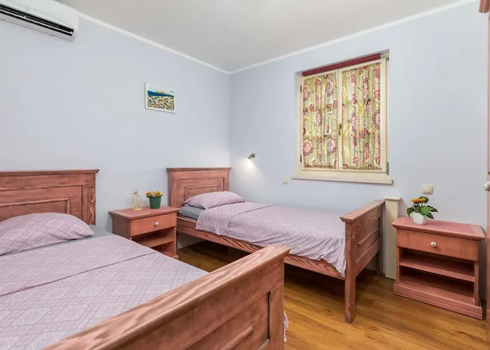 Klara Villa Kaštelir