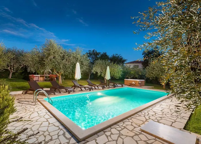 Villa Klara Kaštelir