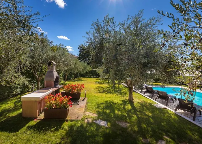 Villa Klara Kaštelir